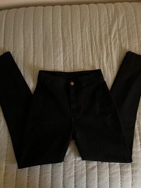 Classic High-Waist Black Jeans